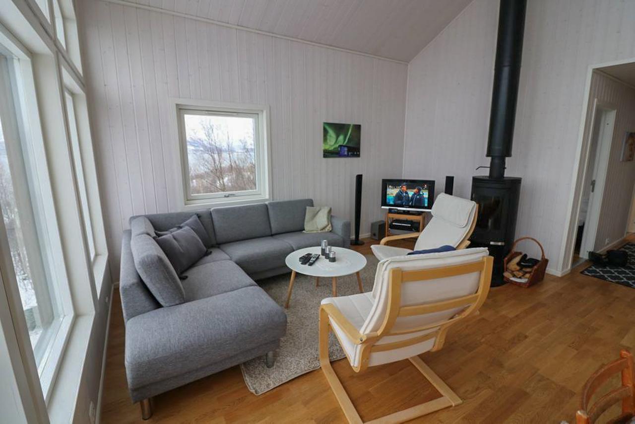 Aurora View Cabin Lyngseidet Exterior photo